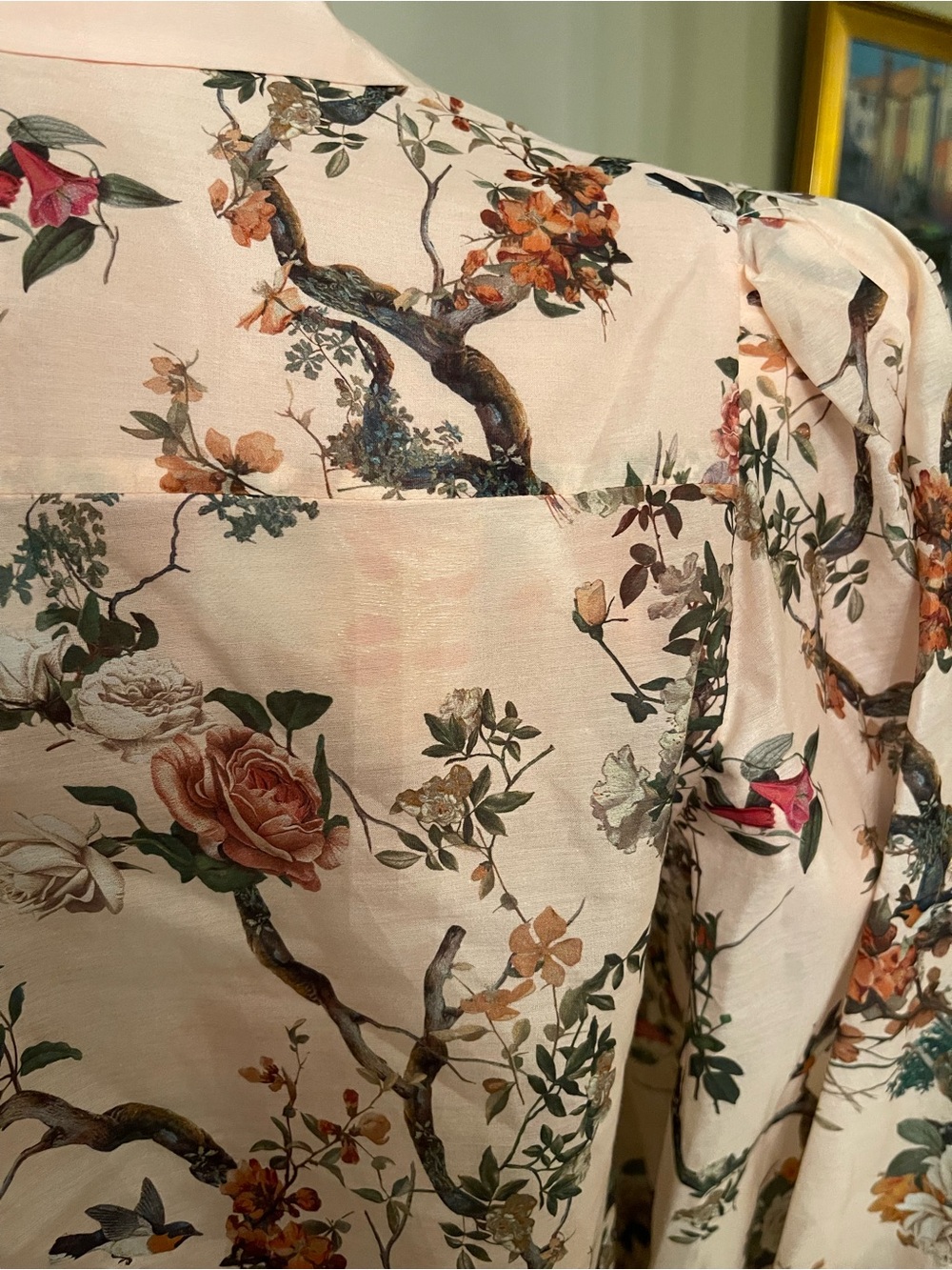 Alice +Olivia Charis Floral Pink Blouse in Sunset Grove English Rose Sz L NWT - Picture 10 of 16